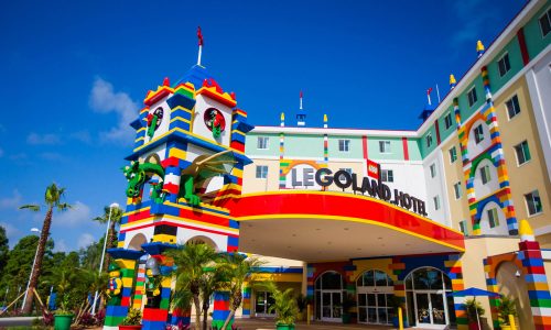 LEGOLAND-Hotel-at-LEGOLAND-Florida-Resort-in-Winter-Haven-FL